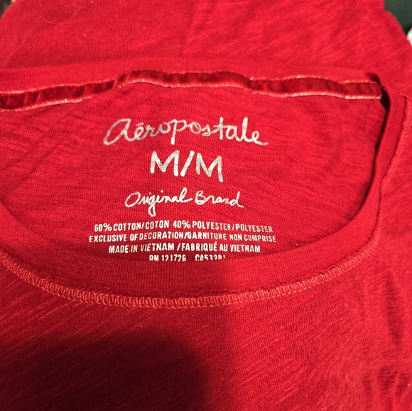 Red love shirt - Picture 5 of 5